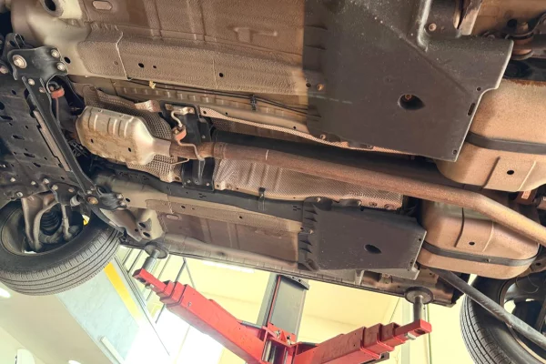 Makina ne shitje ne Tirane, Land Rover, 2015 Diesel,Kambio Automatik Pagesa 1,590,000  Leke.