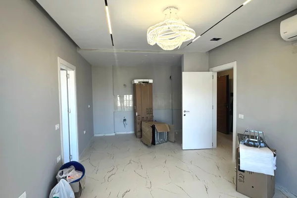 Shtepi ne shitje Apartament ne Vlore, 2+1, Mobilimi E mobiluar, Pagesa 177,000  Euro.