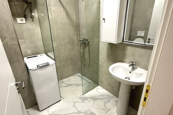 Shtepi me qera 1+1 ne Tirane - 500 Euro