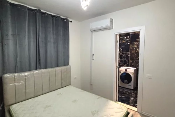 Shtepi me qera Apartament ne Tirane, 1+1, Mobilimi E mobiluar, Pagesa 450  Euro.