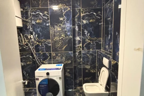 Shtepi me qera Apartament ne Tirane, 1+1, Mobilimi E mobiluar, Pagesa 450  Euro.