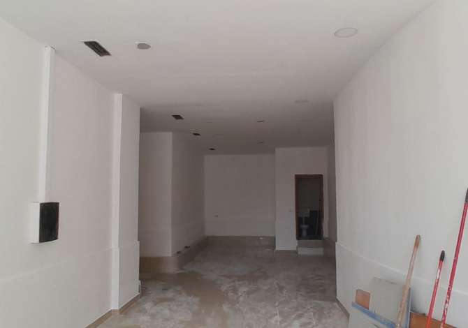 Ambient biznesi me qera 1+1 ne Tirane - 80,000 Leke