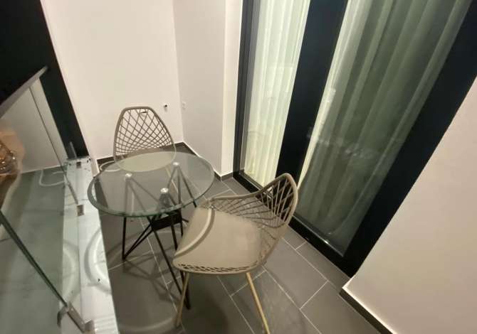 Shtepi me qera 1+1 ne Tirane - 799 Euro