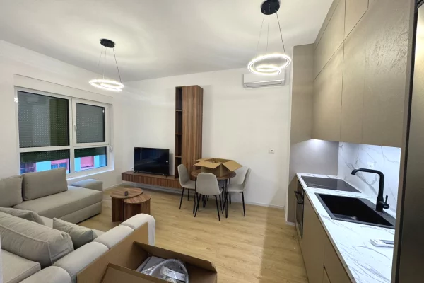 Shtepi me qera 1+1 ne Tirane - 600 Euro