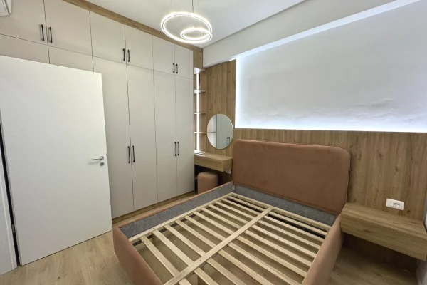 Appartamento in affitto a Tirana 1+1, Arredato