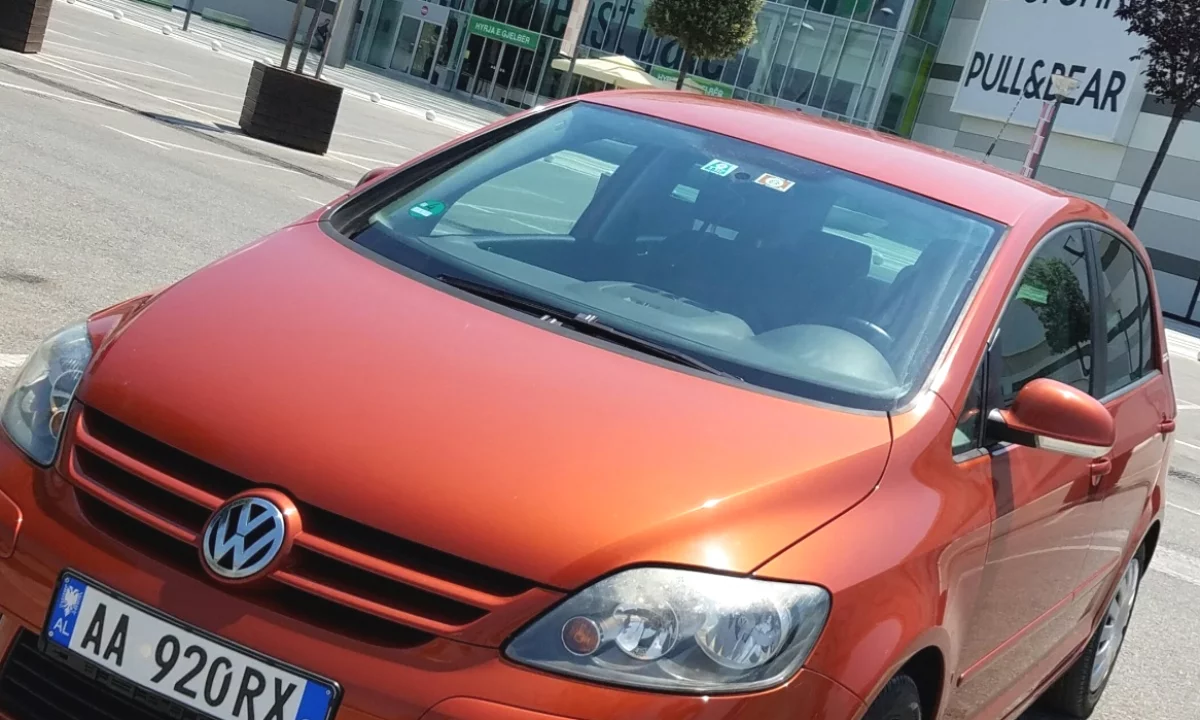 Cars for sale in Tirana, Volkswagen, 2006 gasoline-gas,Kambio Manual Payment 3,300  Euro.