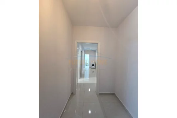 Shtepi me qera Apartament ne Tirane, 2+1, Mobilimi E mobiluar, Pagesa 55,000  Leke.