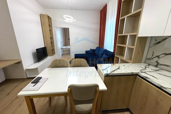 Shtepi me qera 1+1 ne Tirane - 650 Euro