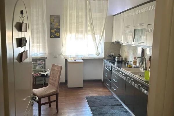 Shtepi ne shitje 3+1 ne Tirane - 430,000 Euro