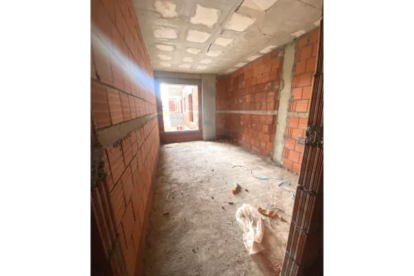 Apartment for sale in Tirana 1+1, Emty