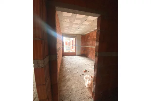 Apartment for sale in Tirana 1+1, Emty