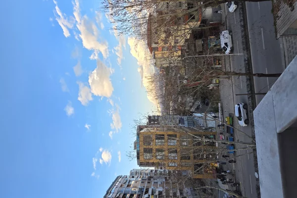 Shtepi me qera Apartament ne Tirane, 3+1, Mobilimi E mobiluar, Pagesa 750  Euro.