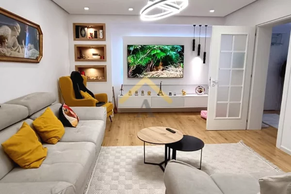 Shtepi ne shitje 1+1 ne Tirane - 158,000 Euro