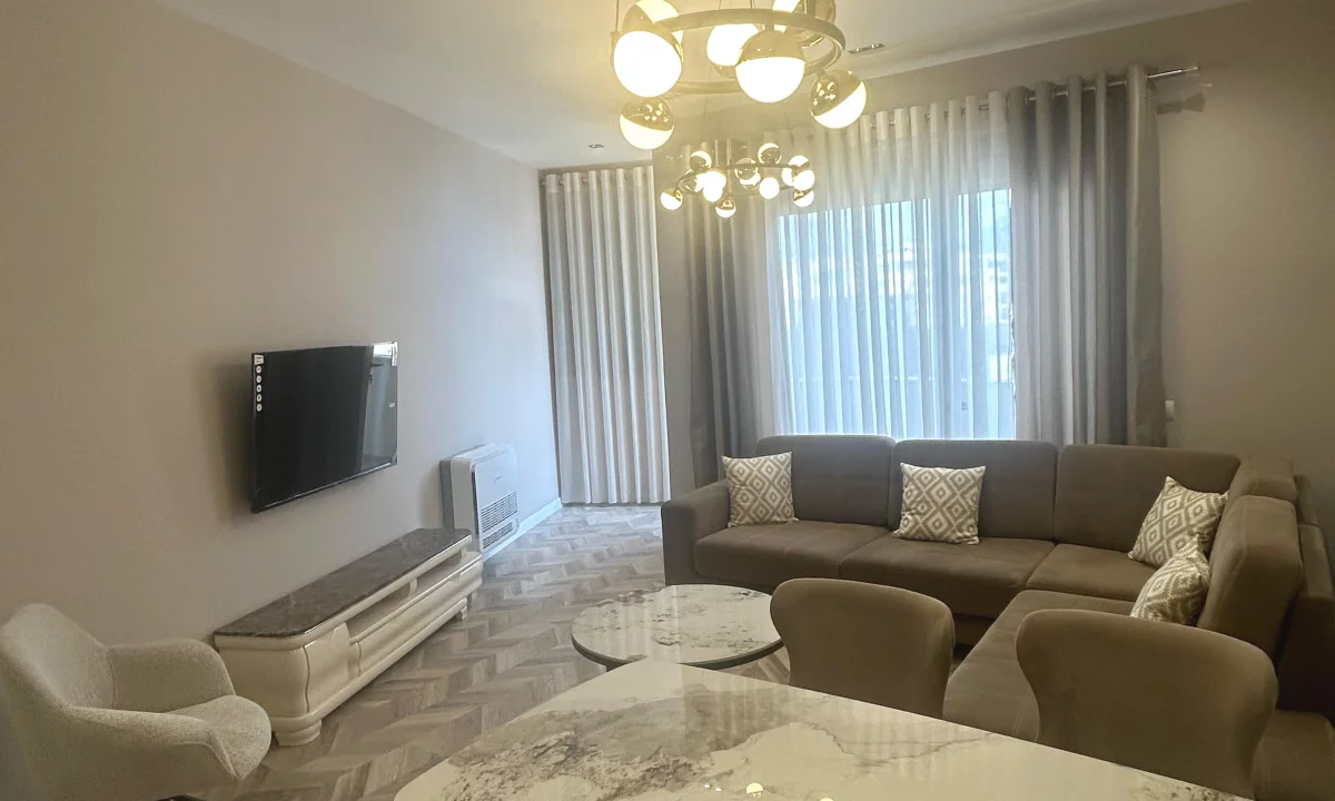 Shtepi ne shitje Apartament ne Tirane, 2+1, Mobilimi E mobiluar, Pagesa 355,000  Euro.