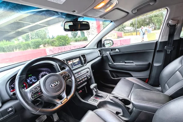 Kia Sportage – Automat | 2.0 Diesel Duke Nisur Nga 38 Euro Dita