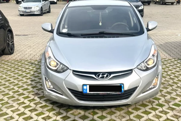 Cars for sale in Tirana - 6,300 Euro