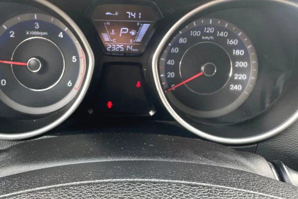 Cars for sale in Tirana, Hyundai, 2015 Diesel,Kambio Automatik Payment 6,300  Euro.