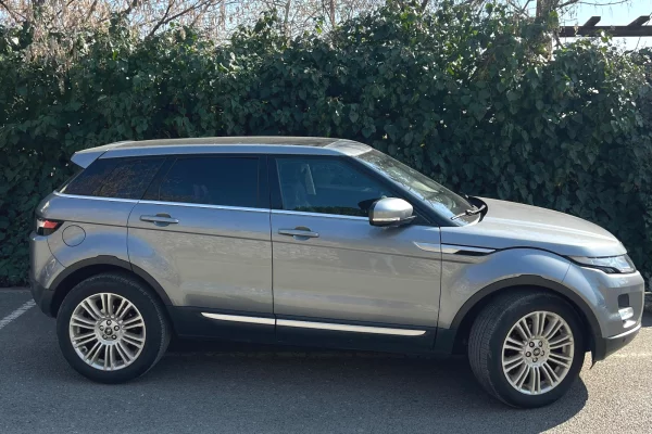 Range Rover Evoque – Automat | 2.2 Nafte Duke Filluar Nga 60 Euro Dita