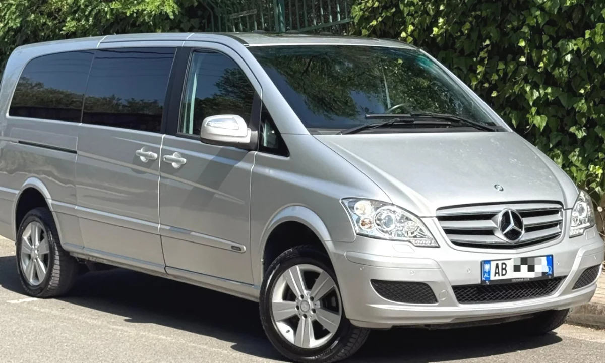 Mercedes-Benz Viano – Automat | 2.2 Nafte Duke Filluar nga 90 Euro Dita