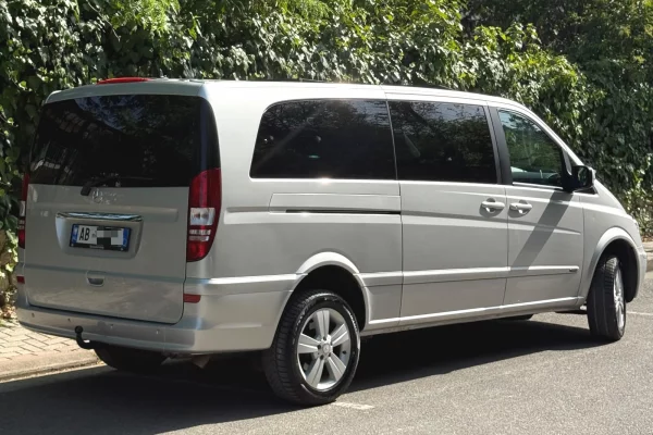 Mercedes-Benz Viano – Automat | 2.2 Nafte Duke Filluar nga 90 Euro Dita