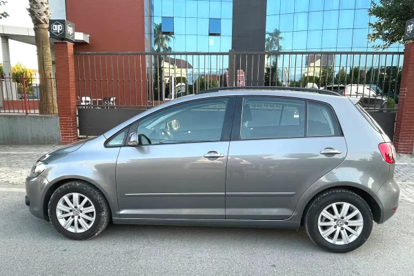 Makina me qera ne Tirane - 25 Euro