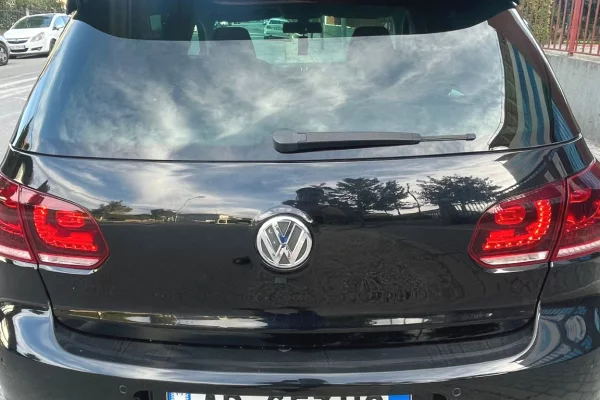 Makina me qera ne Tirane - 25 Euro