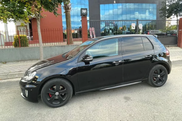Volkswagen Golf 6 – Manual | 2.0 Nafte Duke Filluar Nga 25 Euro Dita