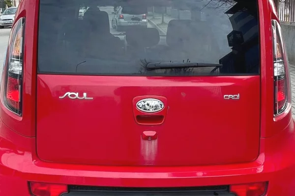 Kia – Manual | 1.6 Nafte Duke Filluar Nga 25 Euro Dita