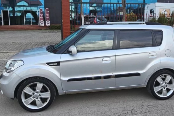 Makina me qera ne Tirane - 30 Euro