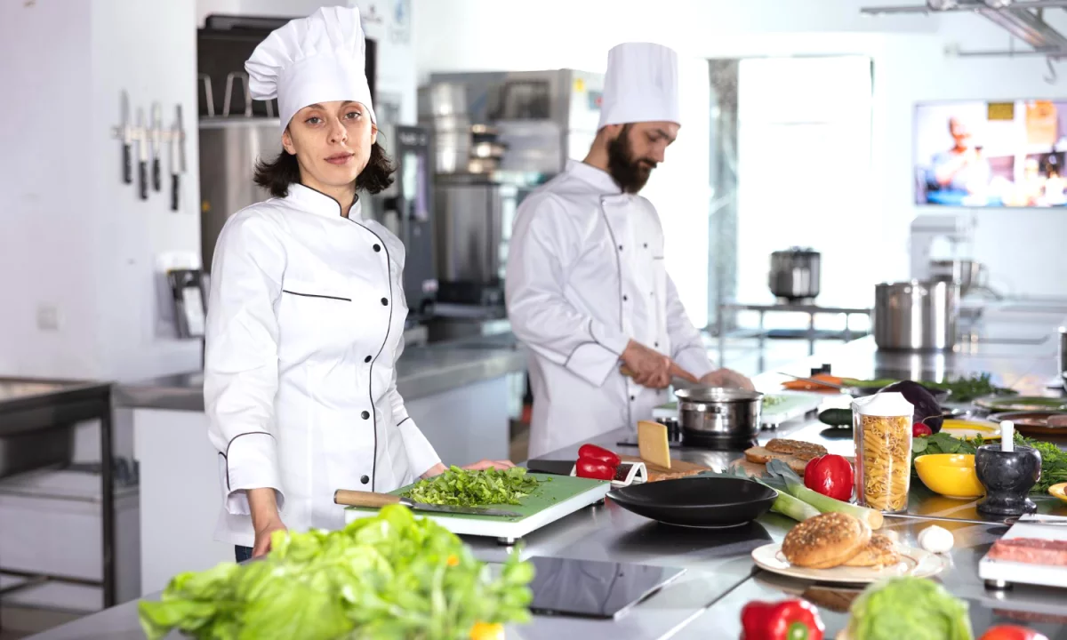 Job Offers in Durres, Profession Staf Sezonal , Beginner/Little experience, Payment By Agreement.