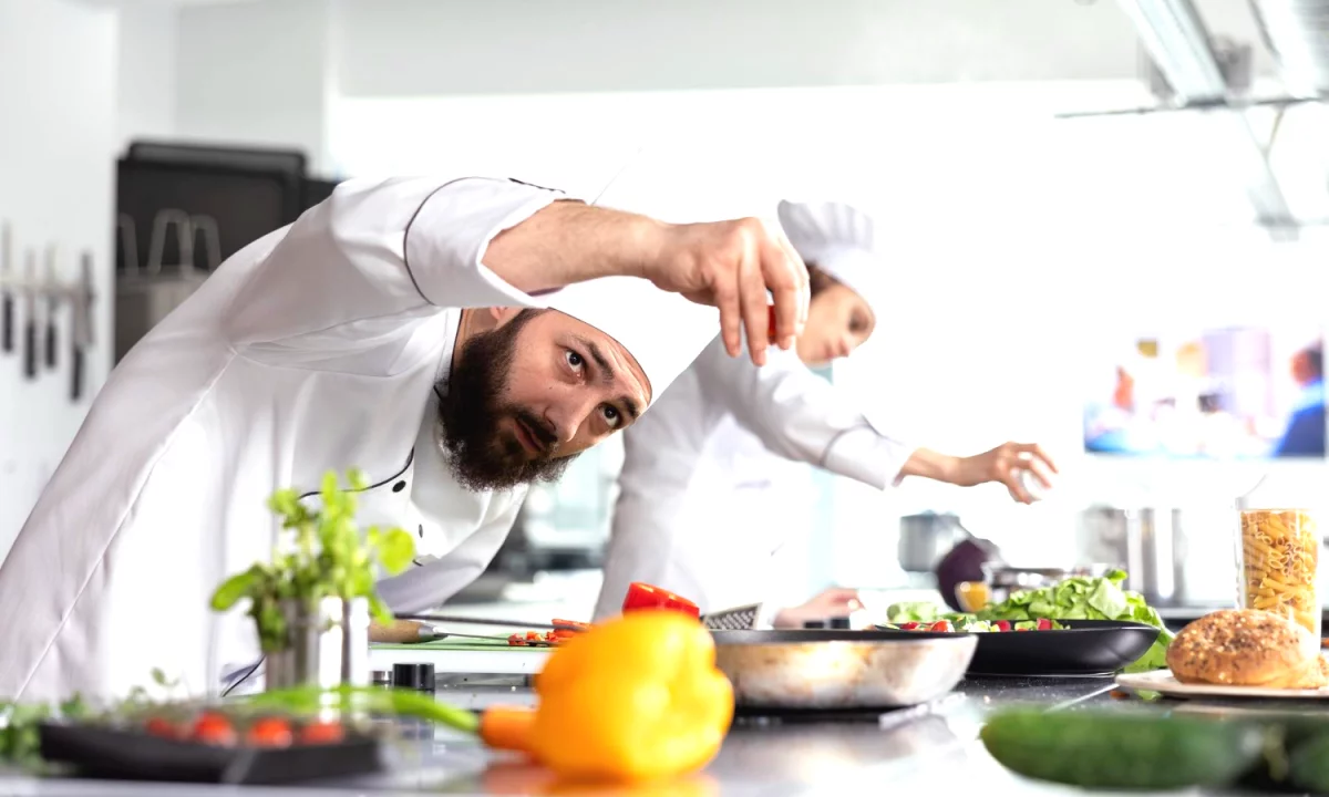 Njoftime Pune ne Vlore, Profesioni Kuzhinier , Me eksperience, Pagesa Me Marreveshje.