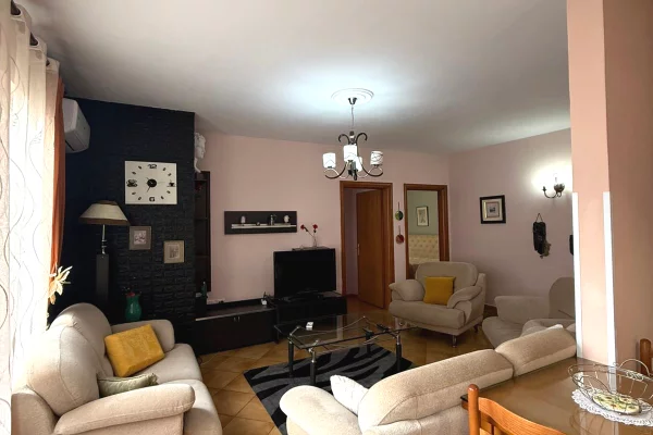 Apartment for rent in Tirana 2+1, Furnished