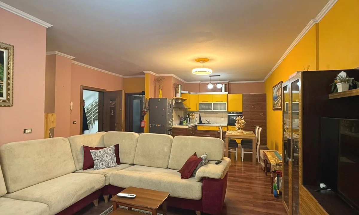 Apartment for rent in Tirana 2+1, Furnished