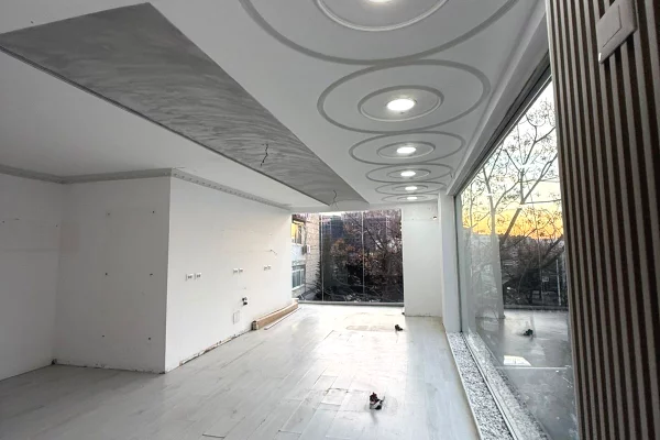 Ambient biznesi ne shitje 1+1 ne Tirane - 25,000,000 Leke