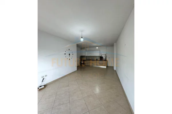 Apartment for rent in Tirana 1+1, Emty