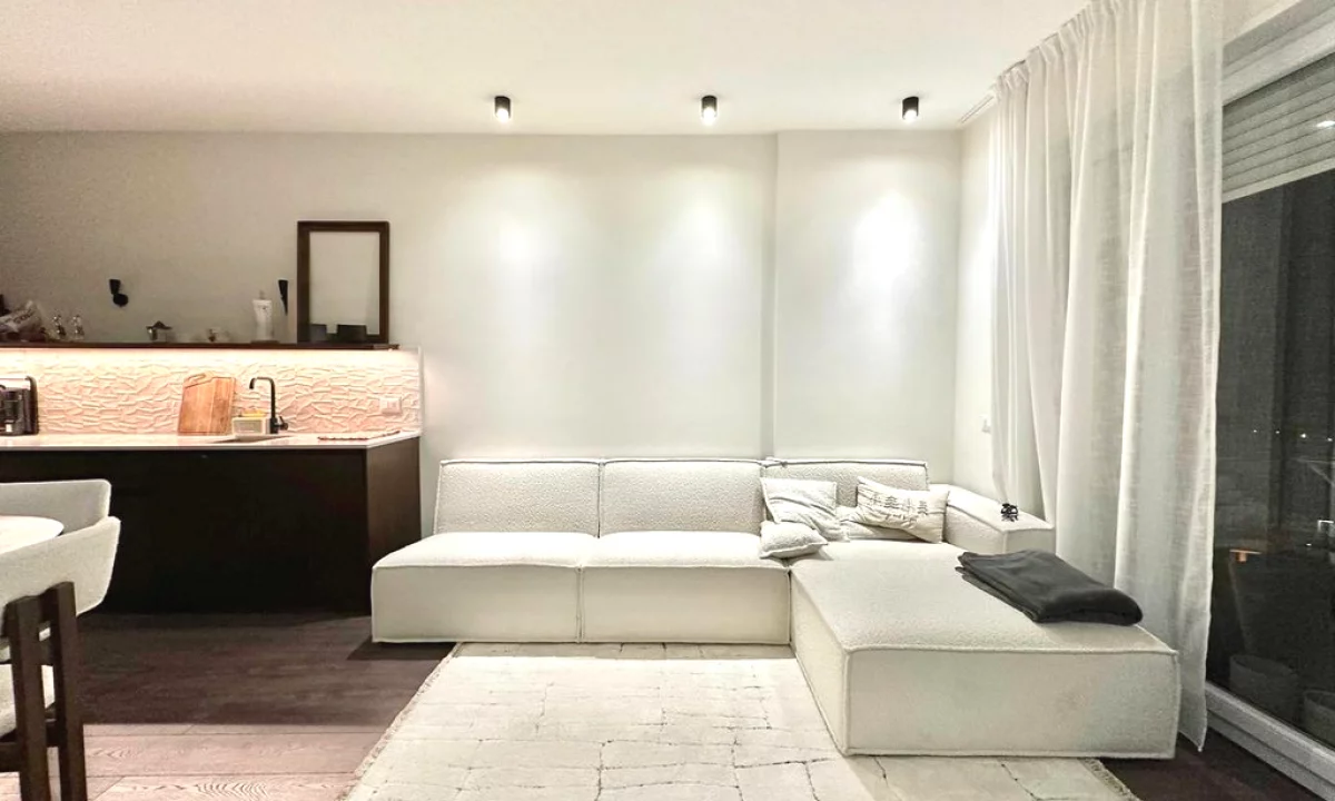 Apartment for sale in Tirana 1+1, Furnished