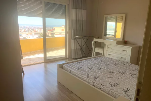 Shtepi me qera 2+1 ne Tirane - 45,000 Leke