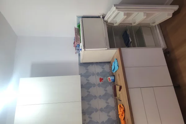 Shtepi me qera 2+1 ne Tirane - 450 Euro