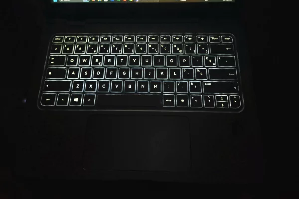 Kompjutera dhe Elektronike ne Tirane - 340 Euro