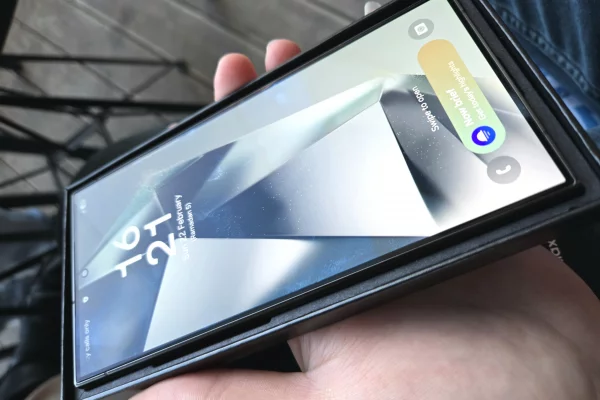 Kompjutera dhe Elektronike ne Tirane - 540 Euro