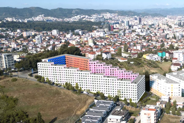 SHITET GAZIONERE TEK REZIDENCA NOKIA TIRANE 70000€