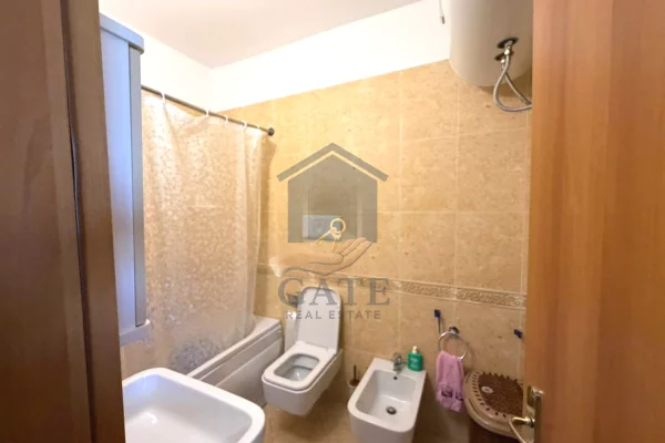 Shtepi me qera Apartament ne Durres, 2+1, Mobilimi E mobiluar, Pagesa 650  Euro.