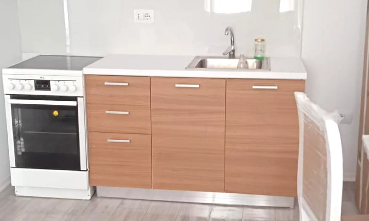 Shtepi me qera Apartament ne Tirane, 1+1, Mobilimi E mobiluar, Pagesa 400  Euro.