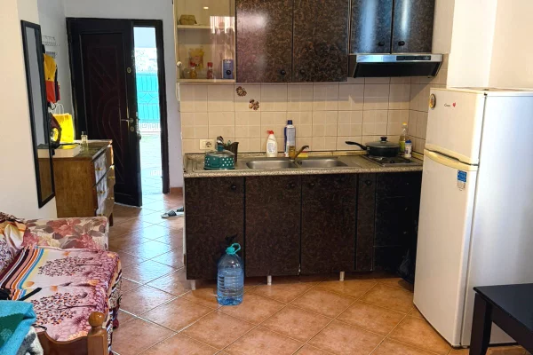 Appartamento in affitto a Tirana Garsoniere, Arredato