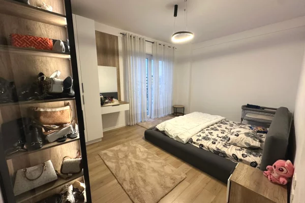 Shtepi ne shitje 2+1 ne Tirane - 150,000 Euro