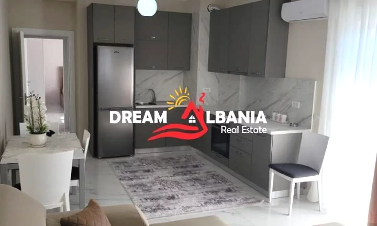 Shtepi me qera Apartament ne Tirane, 1+1, Mobilimi E mobiluar, Pagesa 60,000  Leke.
