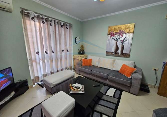 Shtepi me qera 2+1 ne Tirane - 550 Euro