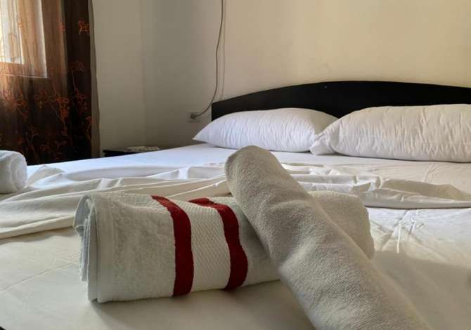 Shtepi me qera Apartament ne Tirane, 2+1, Mobilimi E mobiluar, Pagesa 500  Euro.