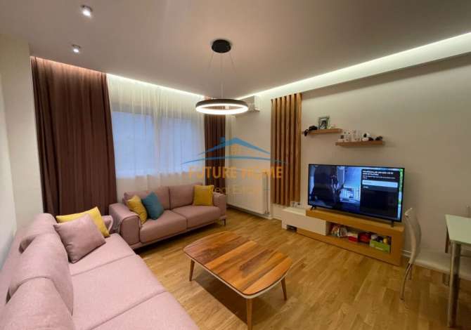 Shtepi ne shitje Apartament ne Tirane, 2+1, Mobilimi Bosh, pa mobiluar, Pagesa 160,000  Euro.