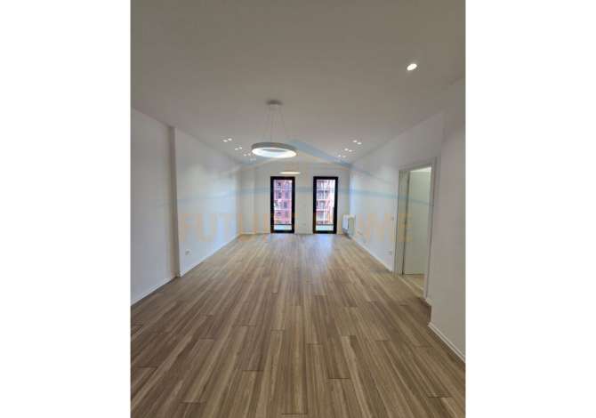 Ambient biznesi me qera 3+1 ne Tirane - 1,500 Euro